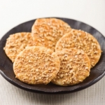 納豆せんべい　Natto Senbei　茨城県お土産菓子